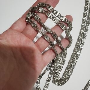 Chain necklace